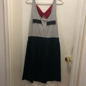 Striped dress with red bow detail, women’s 2x